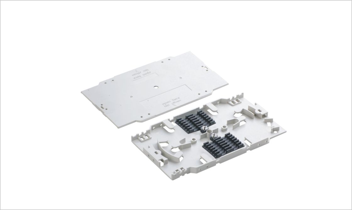 Panneau de patch en fibre optique pour le projet FTTH et FTTC avec un bon prix YH07